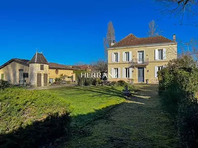 Maison, 250 m²