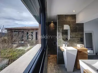 Maison, 237 m²