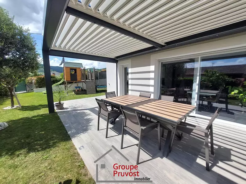 Maison, 110 m²