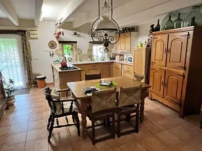Maison, 163 m²