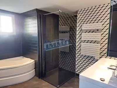 Maison, 168 m²