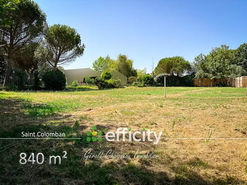 Terrain, 840 m²
