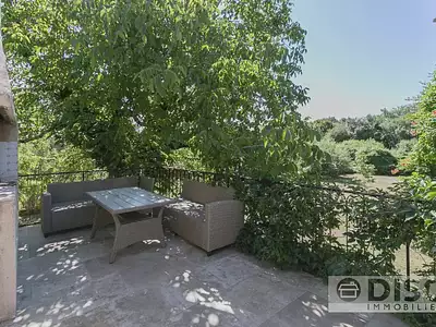 Maison, 248 m²