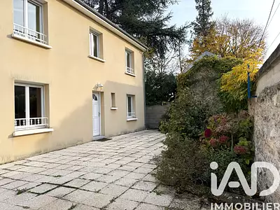 Maison, 185 m²