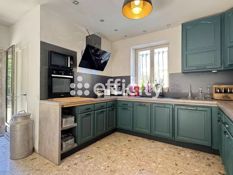 Maison, 450 m²