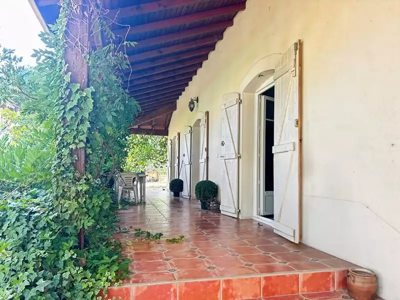 Maison, 344 m²
