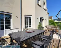 Maison, 180 m²