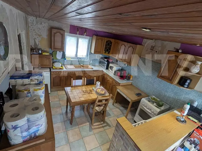 Maison, 231 m²