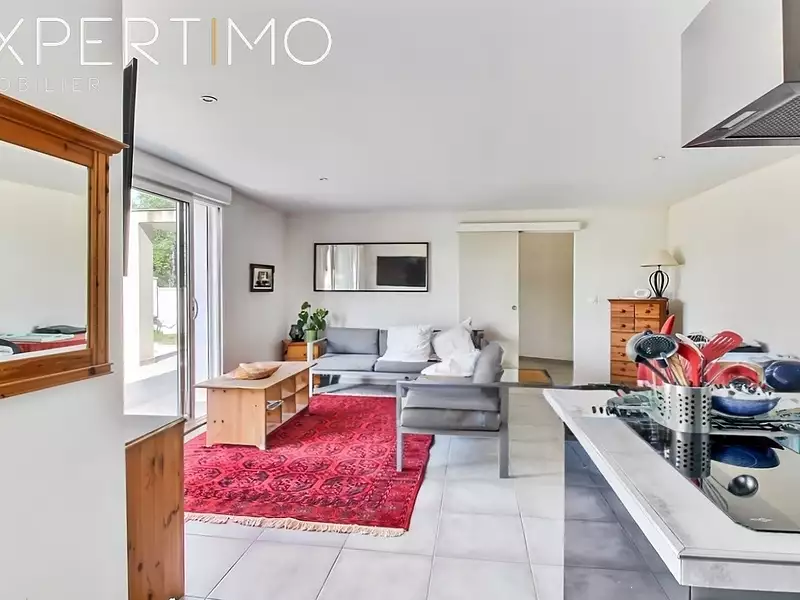 Maison, 220 m²