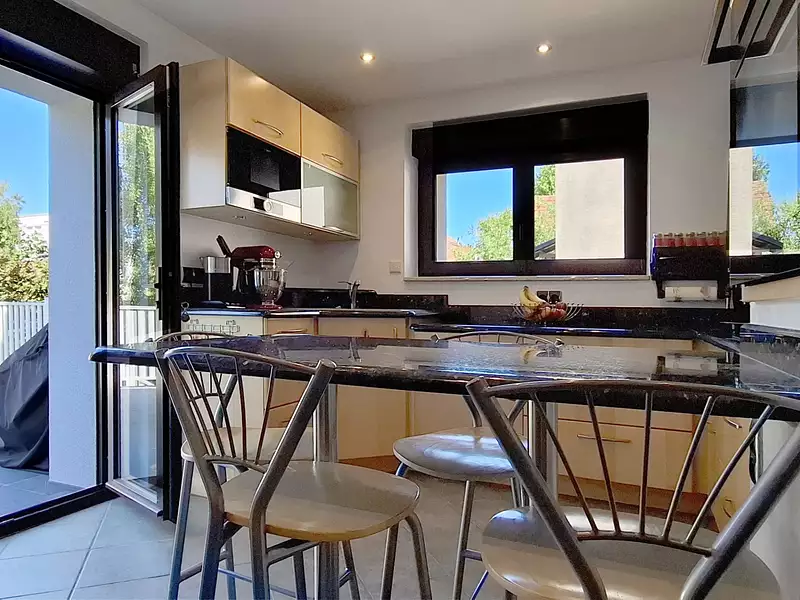 Maison, 148 m²