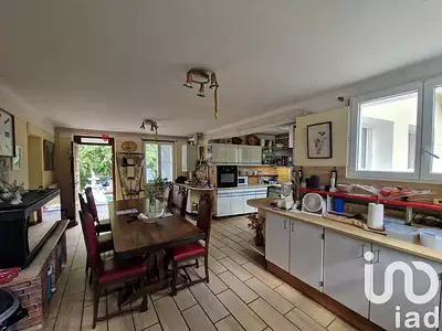 Maison, 151 m²