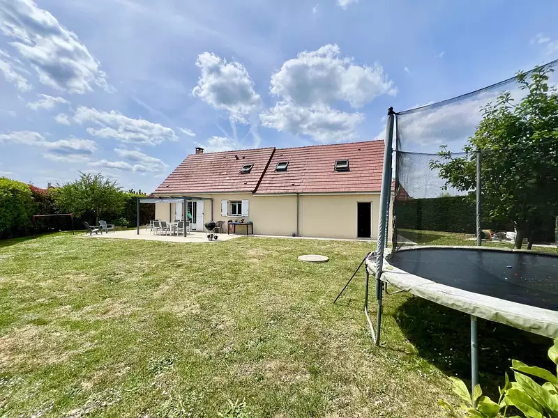 Maison, 153 m²
