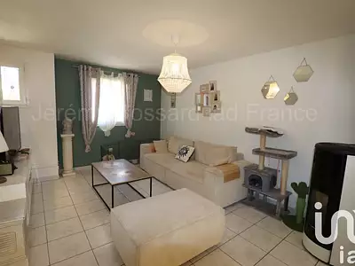 Maison, 99 m²