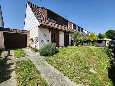 249 000 € 3 037 €/m² Maison • 82 m² • 4 pièces • 3 chambres Moussy-le-Neuf (77230)