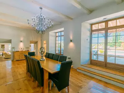 Maison, 370 m²