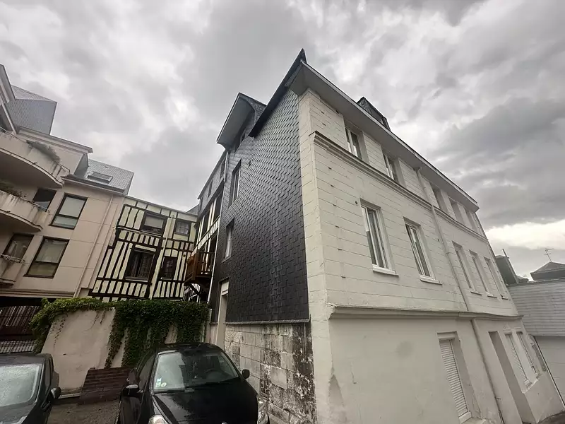 Immeuble, 222 m²