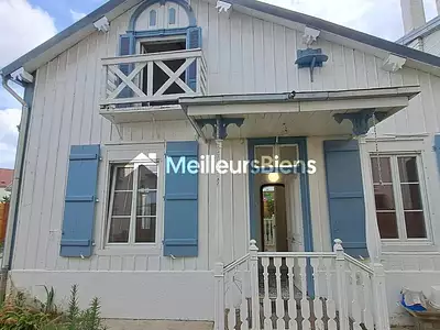 Maison, 164 m²