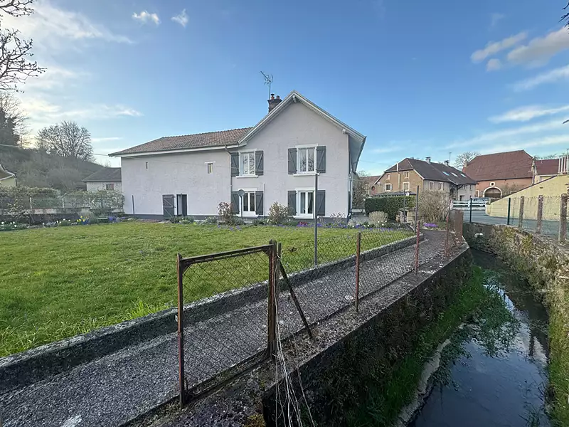Maison, 163 m²