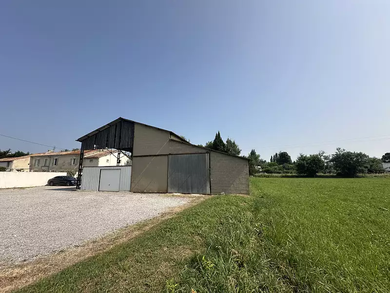Parking, 320 m²