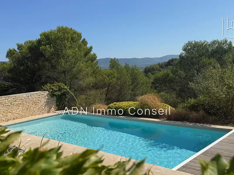 Maison, 162 m²