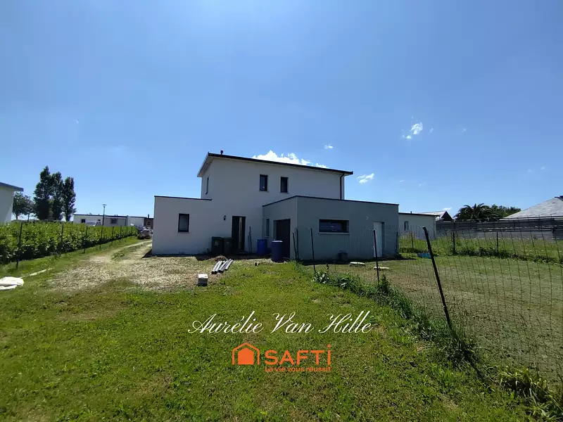 Maison, 137 m²