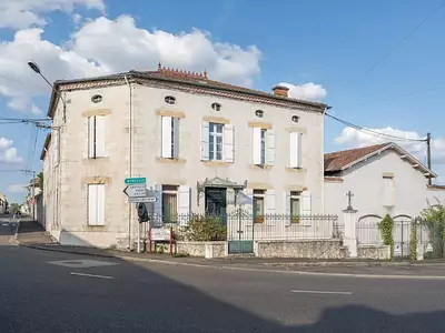 Maison, 260 m²