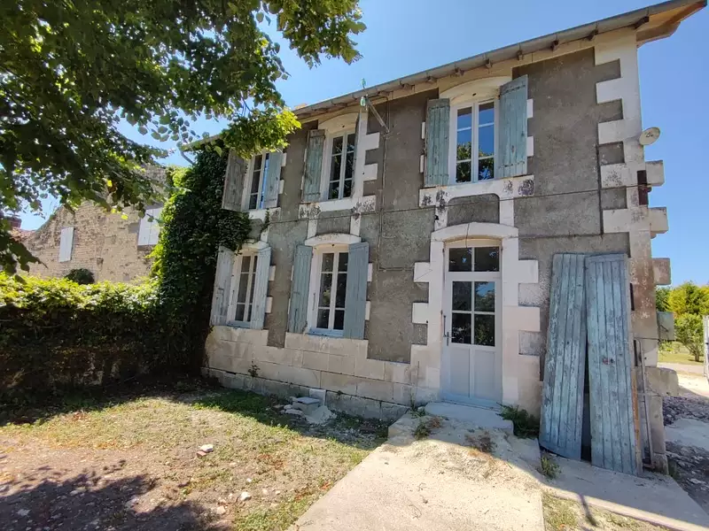 Maison, 153 m²