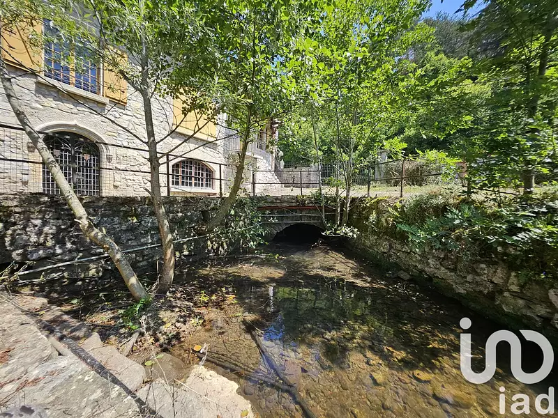 Maison, 780 m²
