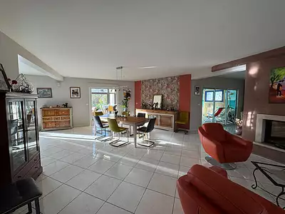 Maison, 329 m²