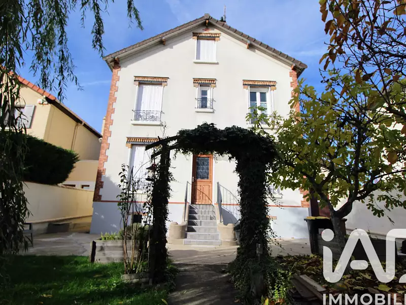 Maison, 159 m²