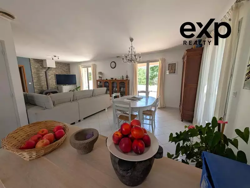 Maison, 105 m²
