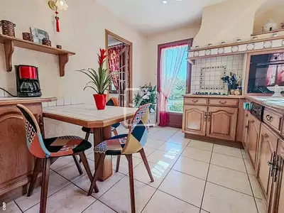 Maison, 144 m²