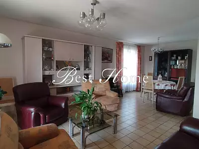 Maison, 106 m²