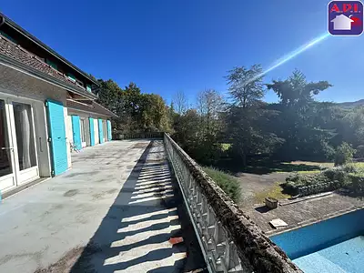 Maison, 235 m²