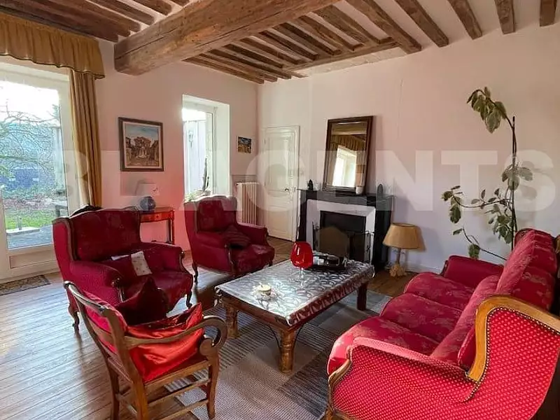 Maison, 242 m²