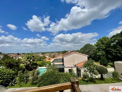 Maison, 195 m²