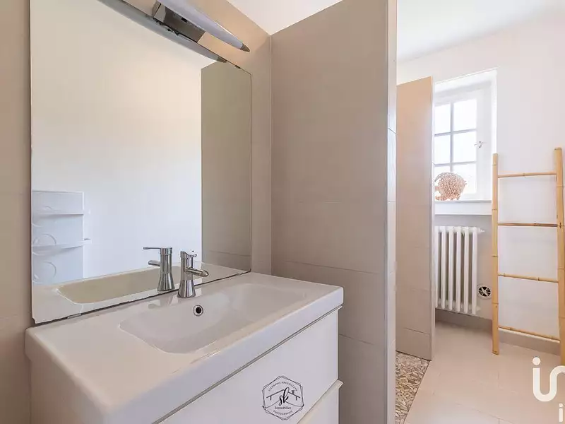 Maison, 165 m²