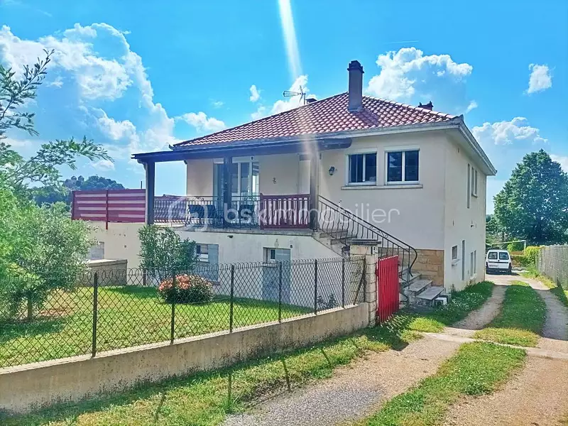 Maison, 140 m²