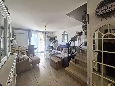 Maison, 94 m²