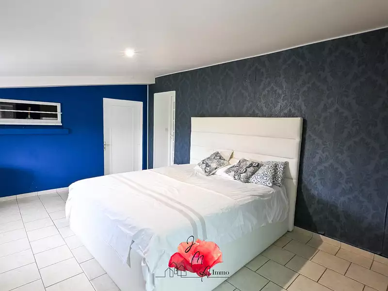 Maison, 180,89 m²