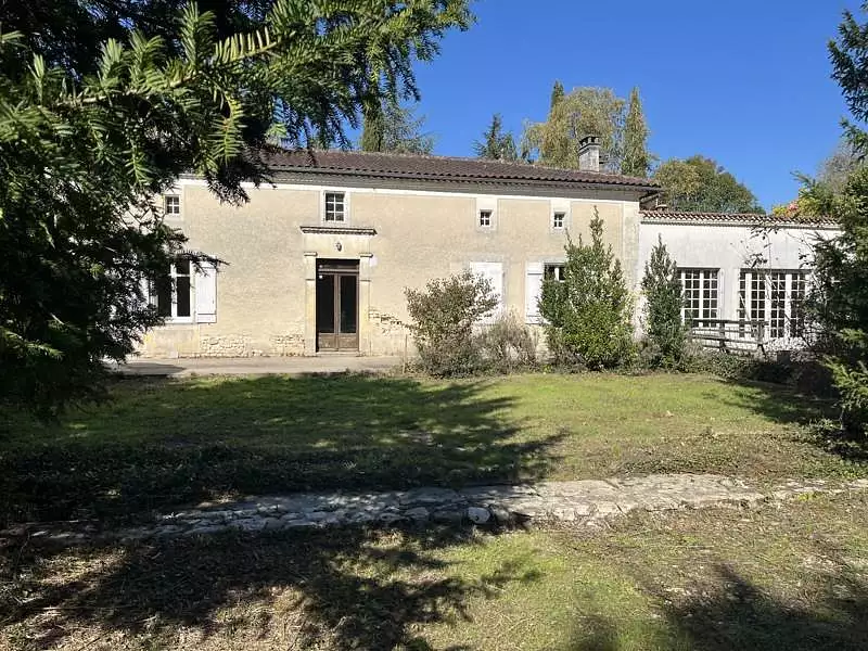 Maison, 316 m²