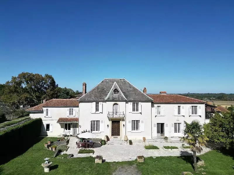 Maison, 388 m²