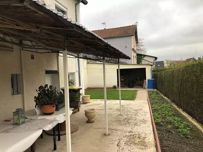 Maison, 160 m²