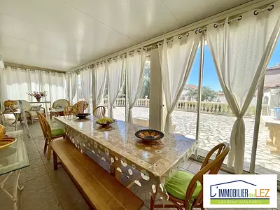 Maison, 255 m²