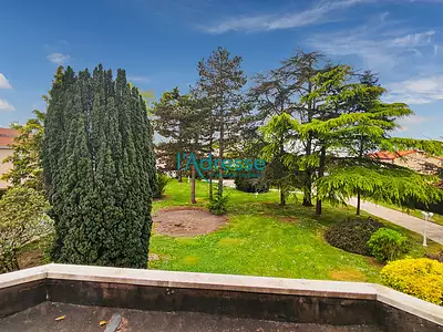 Maison, 238 m²