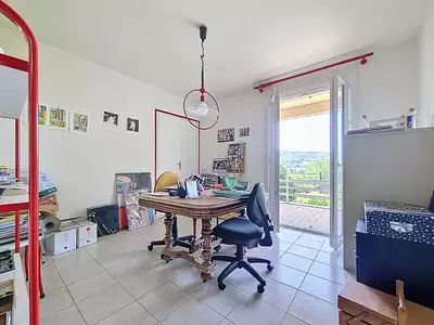 Maison, 220 m²