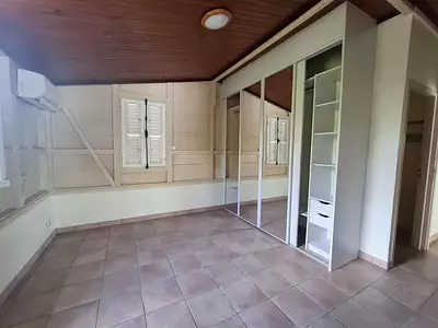 Maison, 158 m²