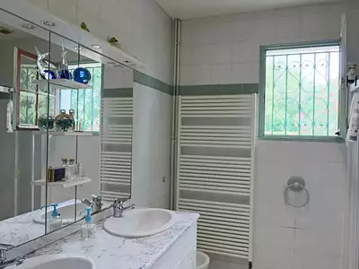 Maison, 167 m²