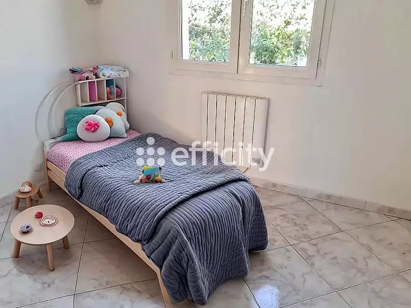 Maison, 97 m²