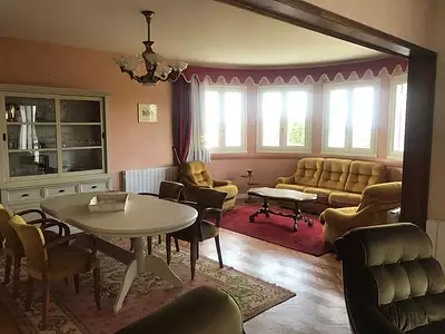 Maison, 280 m²